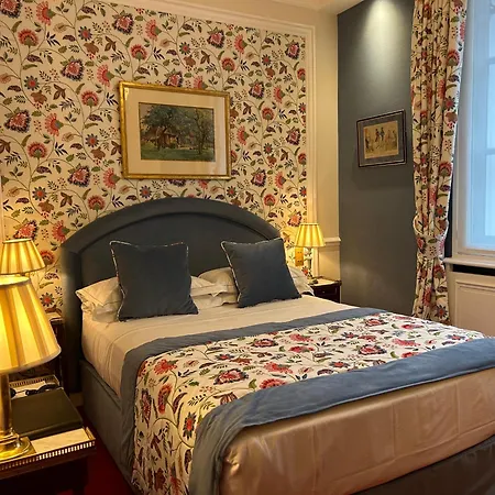 Hôtel Duc De St-Simon-3